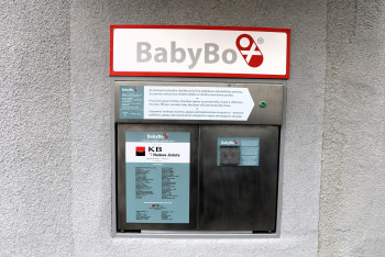 Babybox teplické nemocnice přijal novorozence Babybox teplické nemocnice přijal novorozence