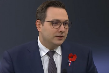 Ochrana demokracie či naivní ideologie? U Lipavského těžko říci Ochrana demokracie či naivní ideologie? U Lipavského těžko říci