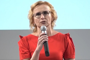 „Hrdina“ Foltýn a nehezká nakládačka od Kateřiny Konečné „Hrdina“ Foltýn a nehezká nakládačka od Kateřiny Konečné
