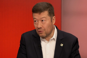 Fialův dvojí metr: Stíhájí Okamuru za to, co sami učí ve školách Fialův dvojí metr: Stíhájí Okamuru za to, co sami učí ve školách