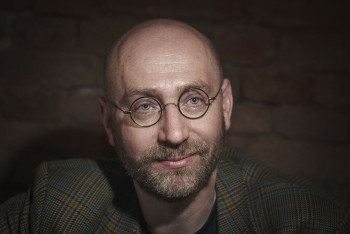 Petr Hampl: O jazykových hrách Petr Hampl: O jazykových hrách