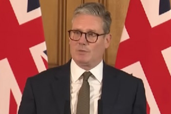 Evropa na válečné stezce - 2. díl: Britské zbraně, americký kapitál Evropa na válečné stezce - 2. díl: Britské zbraně, americký kapitál