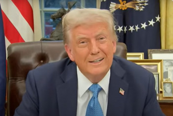 Lidi se jen velmi těžko učí rozeznávat kdy a co (a nakolik) myslí Trump vážně Lidi se jen velmi těžko učí rozeznávat kdy a co (a nakolik) myslí Trump vážně